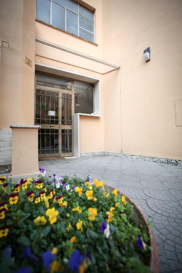 Guest House Circeo ローマ エクステリア 写真