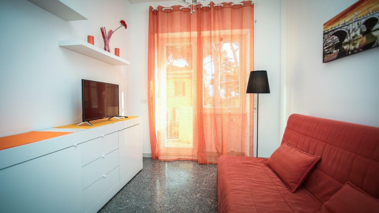 Guest House Circeo ローマ エクステリア 写真